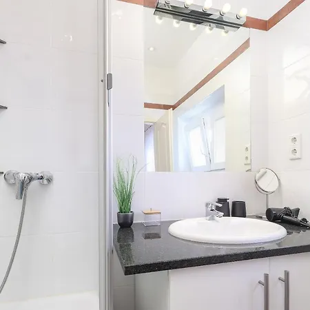 Appartement Feria 1 *